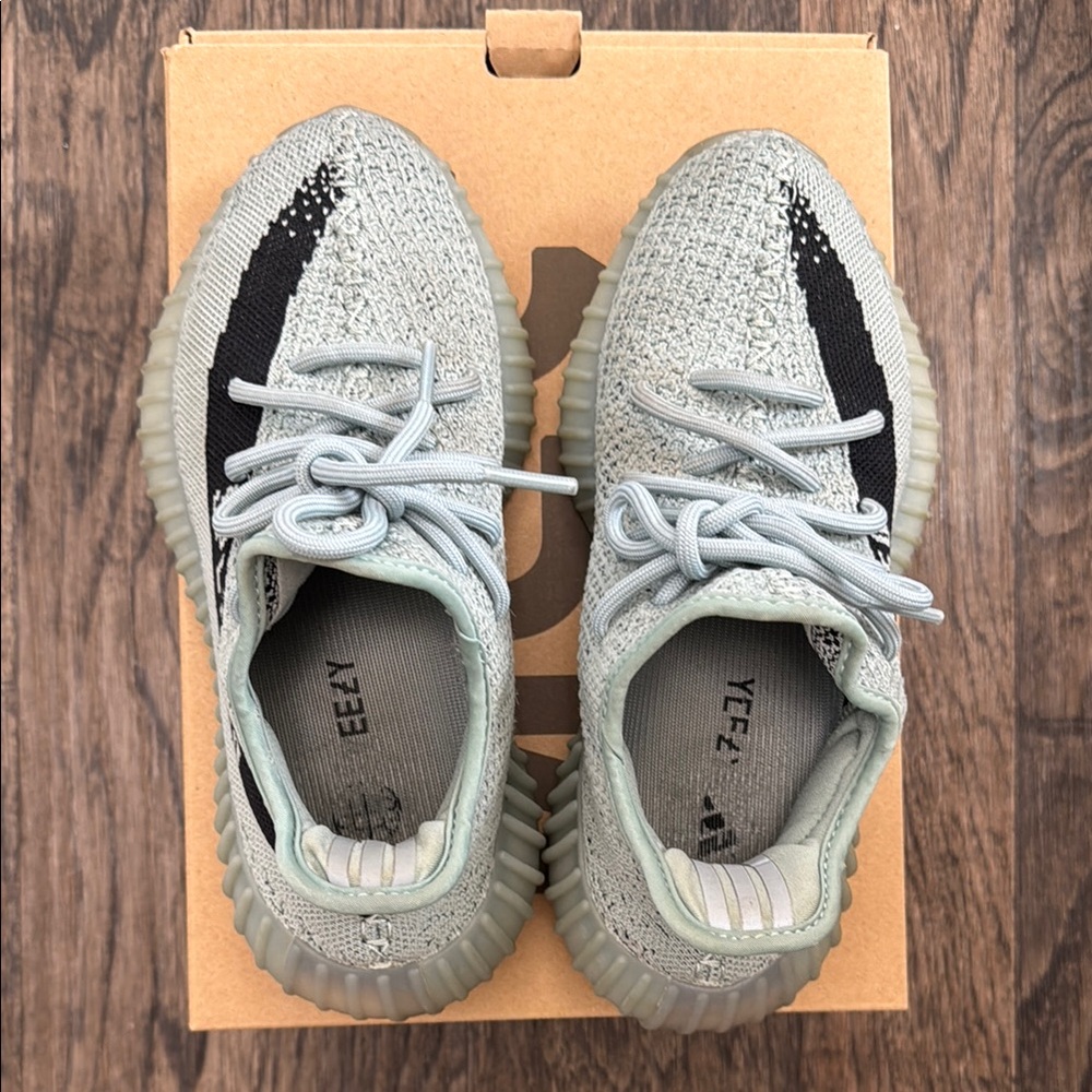 Yeezy Boost 350 V2 in Light Gray and Black